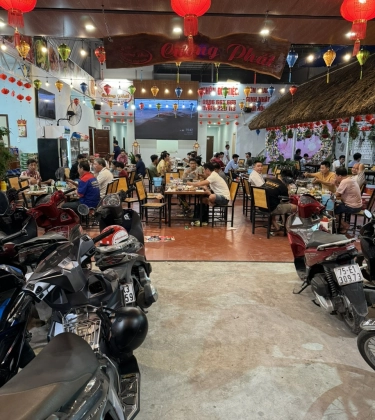 Không Gian Ngoài Sảnh 8